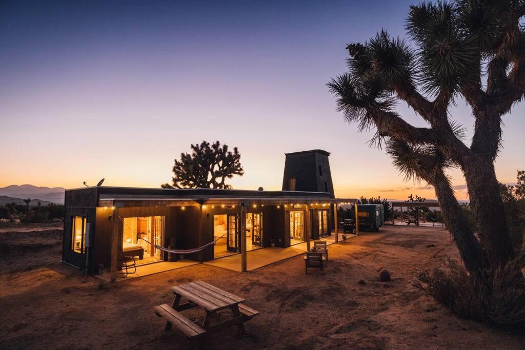 Joshua Tree Hidden Tower * Views - Landmark 尤卡谷 外观 照片